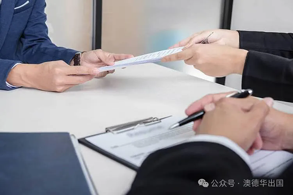 1754553198997029.png 5.webp.png
