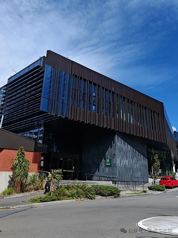 1775555166530249.png 4.webp.png